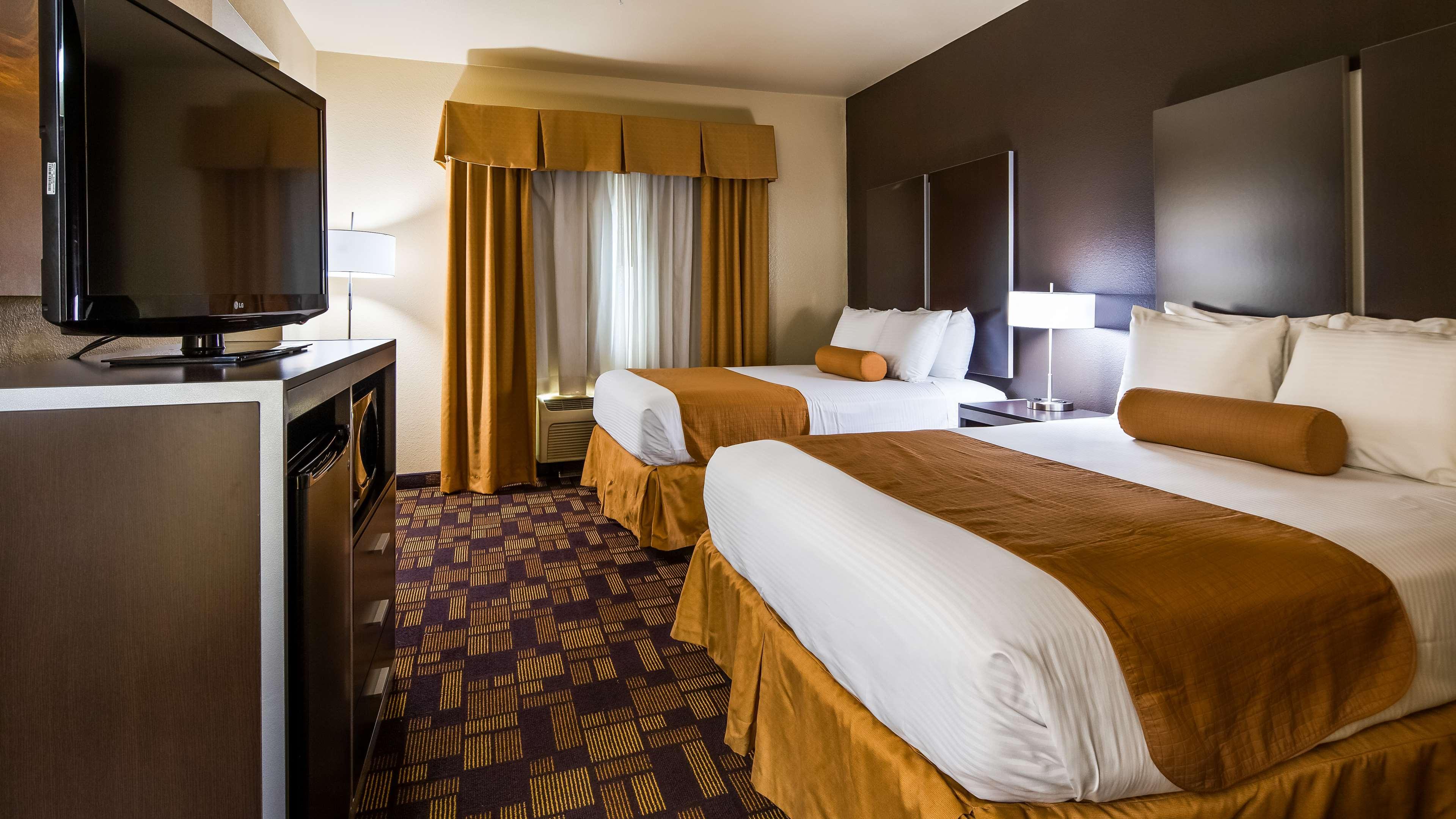 Best Western Windsor Pointe Hotel & Suites-At&T Center San Antonio Exterior photo